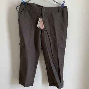 Banana Republic straight leg capris